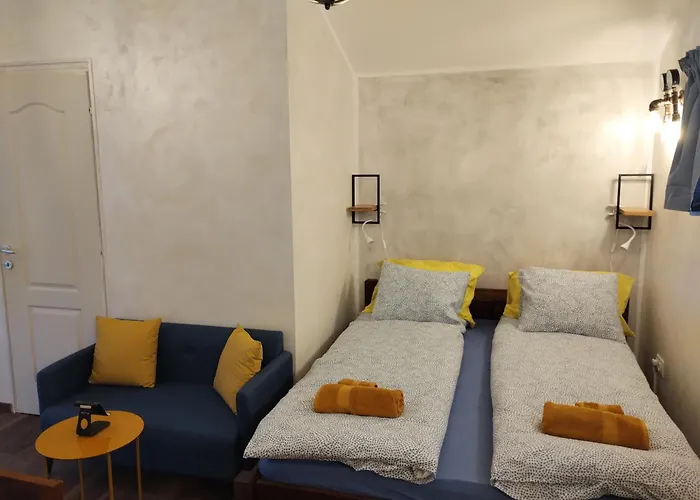 Casa Chiomei Close M1 아파트 Ujbarok