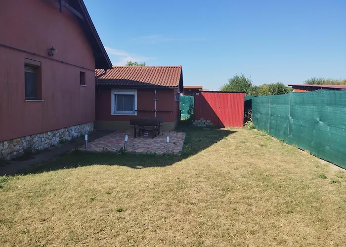 Casa Chiomei Close M1